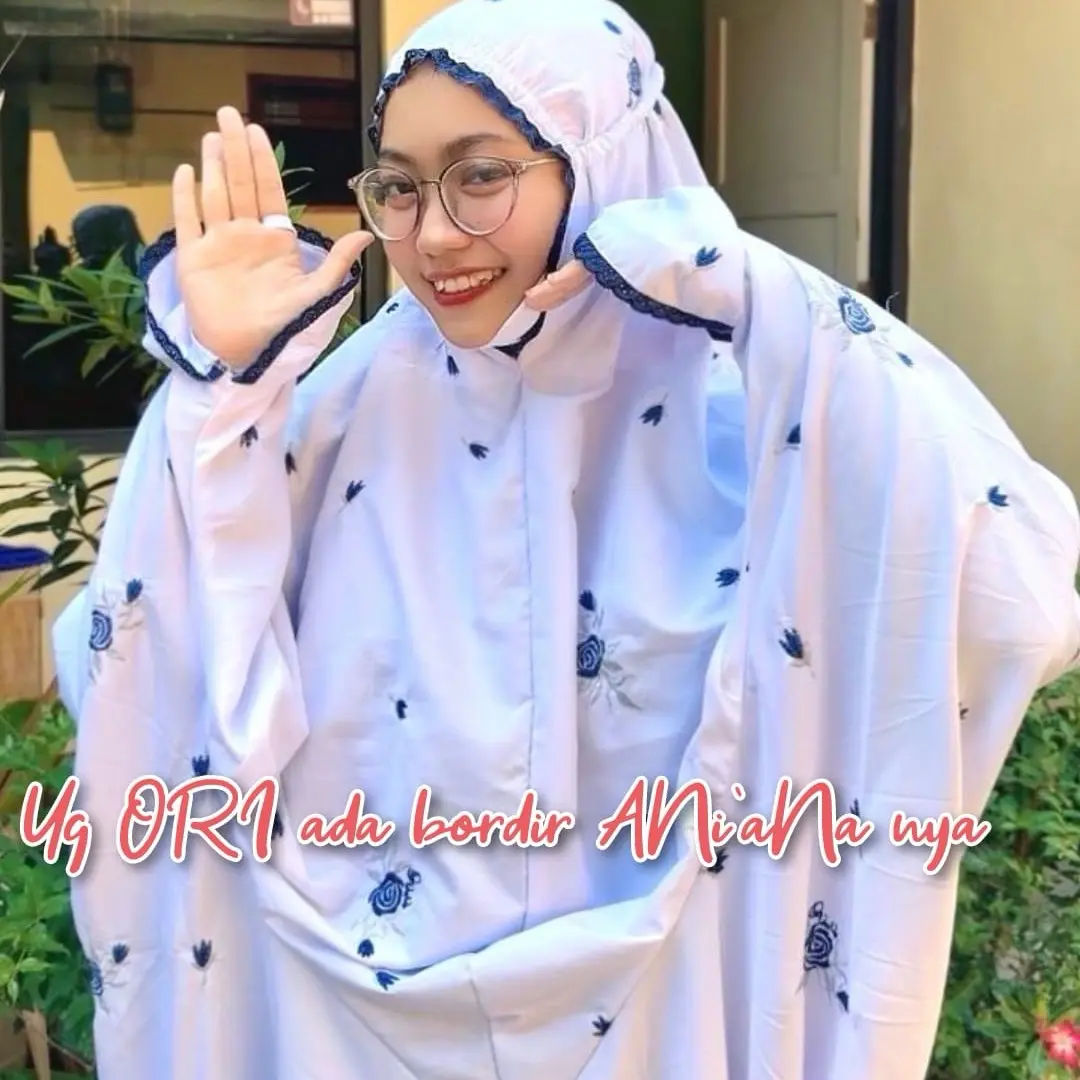 KAIN PUTIH_BORDIR NAVY-PERAK