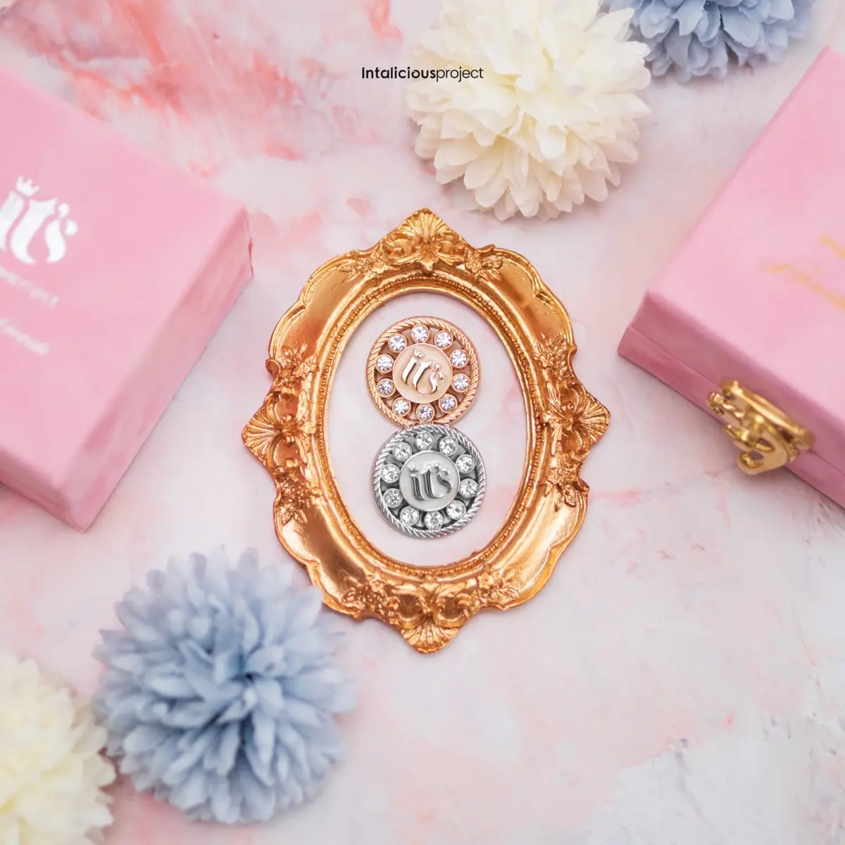 Intalicious - It’s Signature Brooch