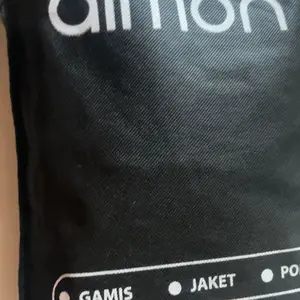 Aimon Jas Hujan Unisex Warna Pastel Setelan Jaket & Celana Tebal Waterproof Parasut PVC 0.25 Elastis dengan Karet Selangkang dan Sablon Logo Menyala Ukuran L XL XXL