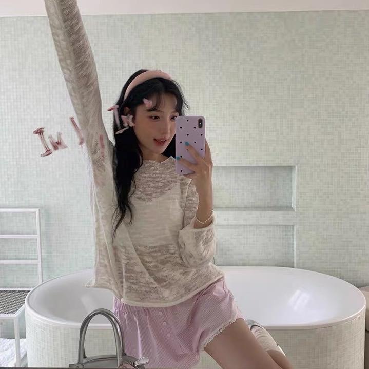 Korean Hollow Out Long Sleeve Knit Top 3
