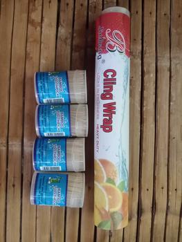 Product Review of Plastic Food Wrap (30cm x 20 meters) Food Grade Cling Wrap Food Packaging PVC Food wrap from L**n C**o 0