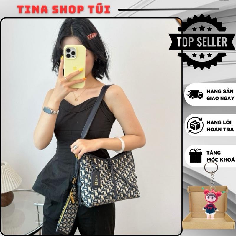 Túi Monica Dino chất vải bố dầy dặn; túi hoạ tiết thêu chữ Dino cao cấp; Set túi 2 món kèm ví; Túi cao cấp nội địa trung xuất khẩu; Túi đeo vai, đeo chéo 1 dây tuỳ chỉnh. Tote Bag Da Nữ
