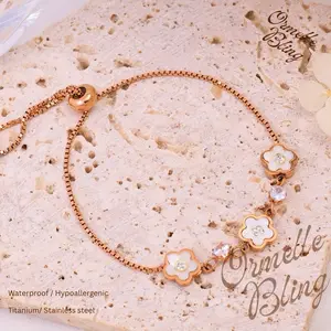 Gelang Serut Titanium Bunga Daisy Permata