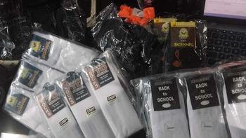 Product Review of ( Set isi 6 & 12 Pasang ) Kaos Kaki Sekolah Hitam Putih Pria Wanita SD, SMP, SMA  - Fashion, Anak, Pendek Lembut Nyaman Dewasa Kantor Kerja Remaja Motif from D**a I**a 0