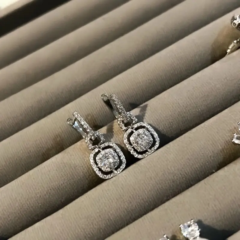 Anting Wanita Victoria Titanium Zircon Berbentuk Berlian - Aksesoris Earrings Diamond 4