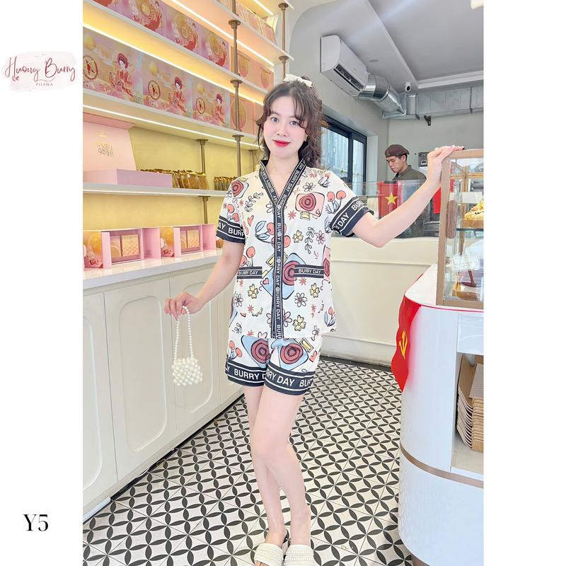 Đồ Bộ Nữ Cộc Đùi Cổ Y-Hoạ Tiết Nơ Tiểu Thư Cute-Chất Liệu Lụa Latin-Bộ Ngủ Pijama Đẹp,Shop Đồ Bộ Pijama Nữ