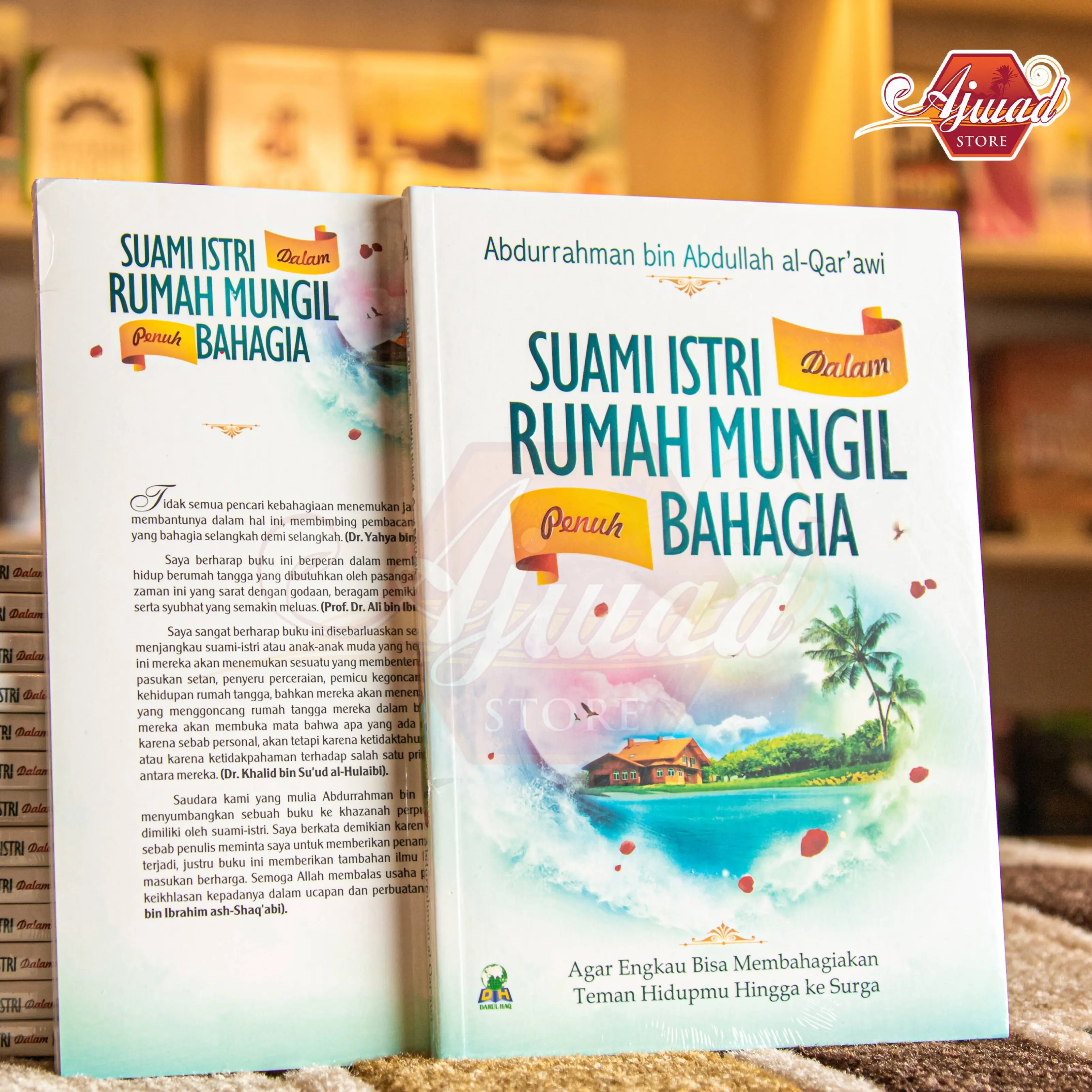 Buku Suami Istri dalam Rumah Tangga Mungil Penuh Bahagia