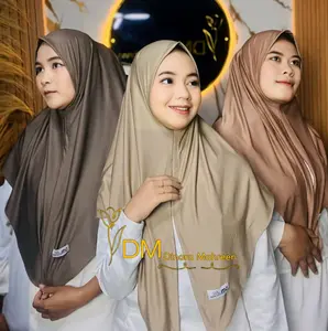 DINARA MAHREEN - HIJAB SEGITIGA INSTAN Jersey Premium Panjang 80 cm Nyaman & Modis untuk Tampilan Muslim Kerudung