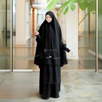 Gambar Alsyahra Exclusive Khimar Syari Handsplit List Gold Cadar Jetblack Size XXL Muslim Kerudung Jilbab Wanita Instan dari Alsyahra Exclusive Kab. Sukabumi 1 Tokopedia