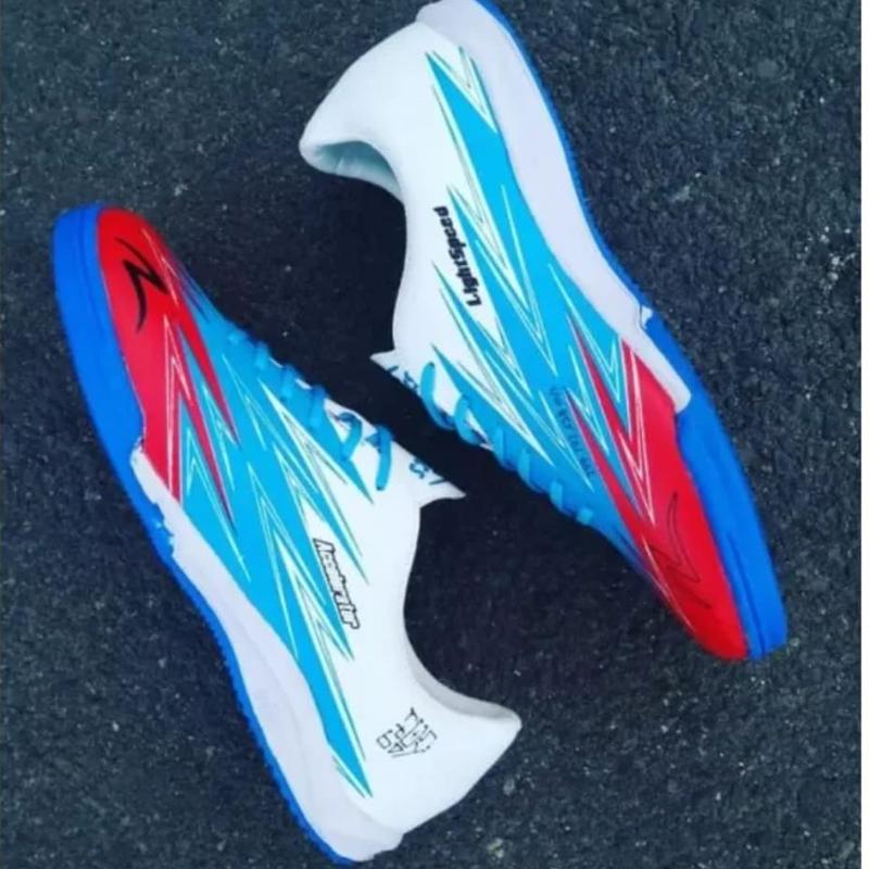 Sepatu futsal SPECS lightspeed acelerator 0