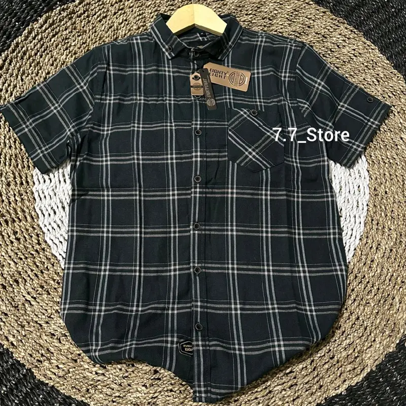 LENGAN PENDEK/KEMEJA BRIIL EIGHTY EIGHT Terlaris Kemeja Flanel Premium Quality Lagi Hits di cari Kemeja Distro Nyaman Kotak 1