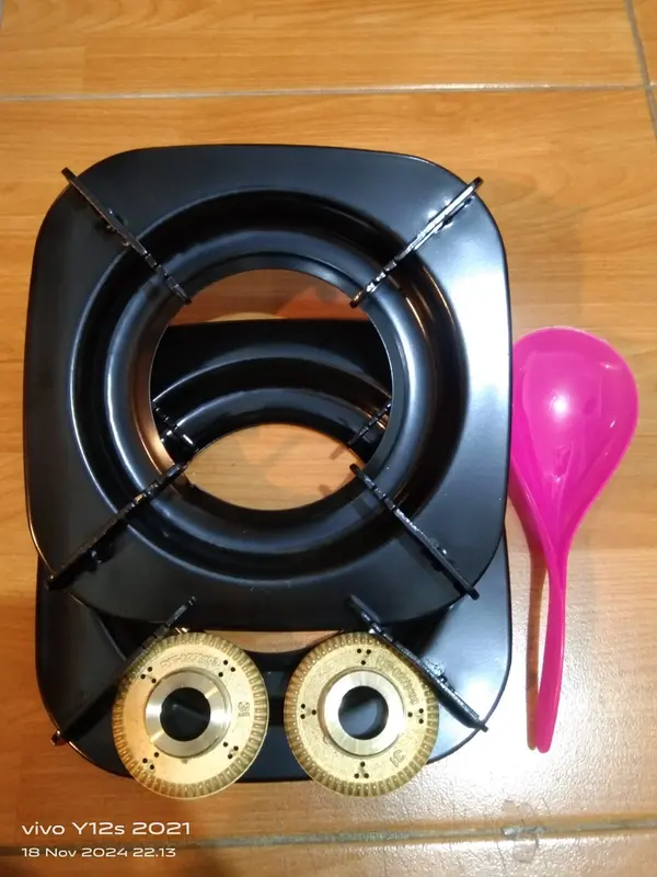 Rinnai Tatakan Tungku Besi Kompor Rinnai Kecil 2 Pcs Besi Tungku Kaki 4 Bonus 2 Burner Ring Api 7 Cm Kompor & 1 Centong Nasi 5