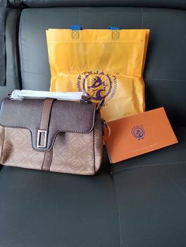 Product Review of Starbags x MOONBAGS Tas FoxJazz Bag Tas Selempang Wanita Bersertifikat Import Bahan PU Mewah 1711 from b**a R**i 🇲**🇦 0