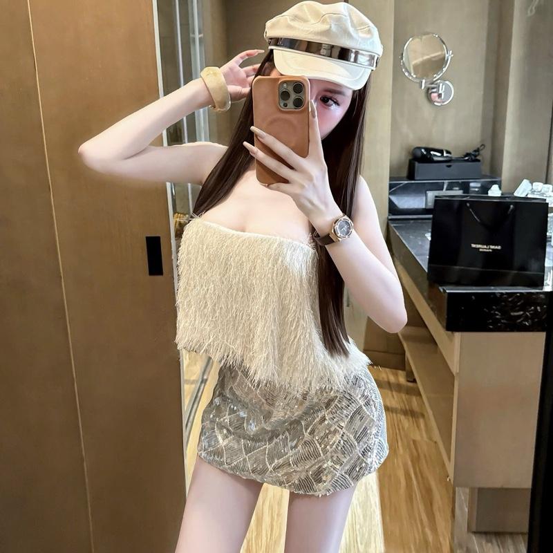 Set áo quây lông mix chân váy bling