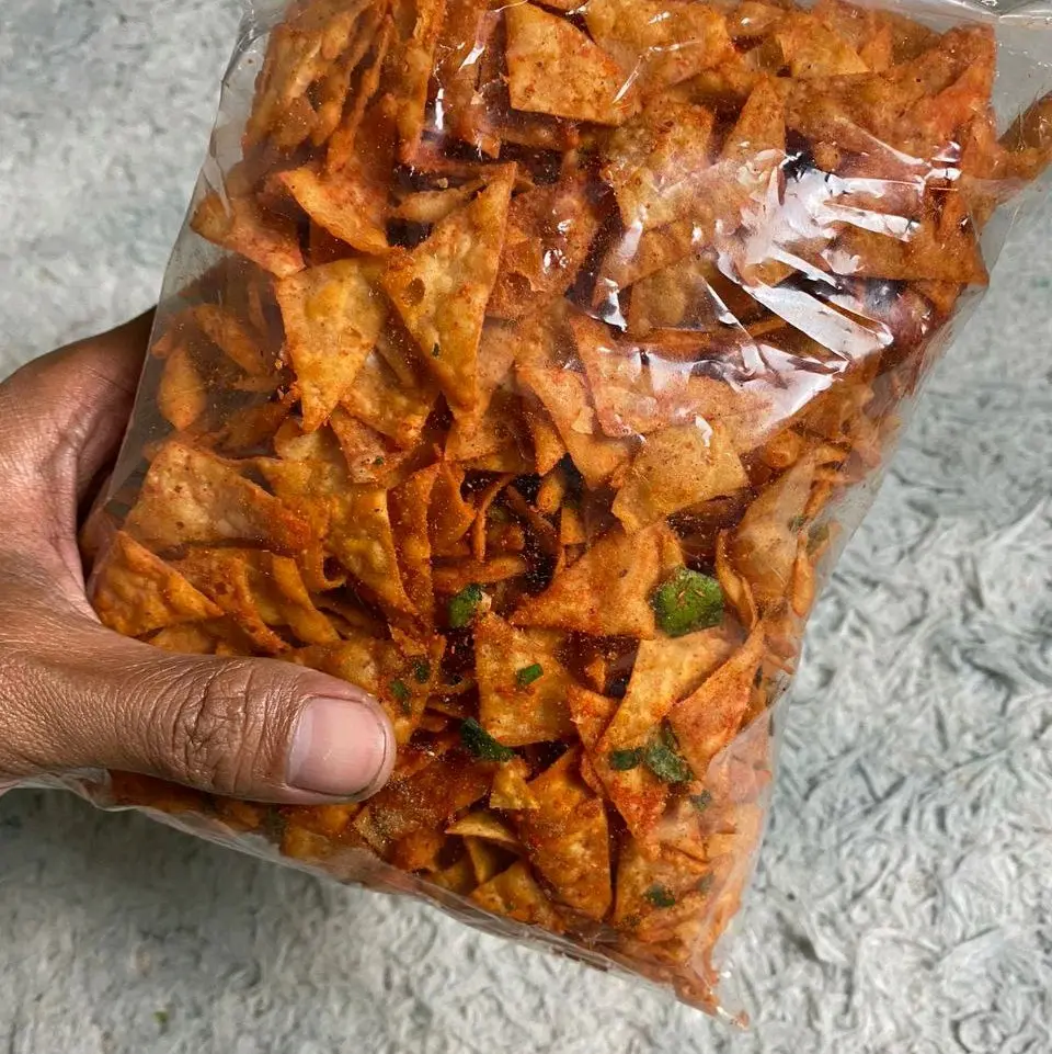 Jajanan Kerupuk Pangsit 250gr Cemilan snack Pedas Original Extra Pedas Balado