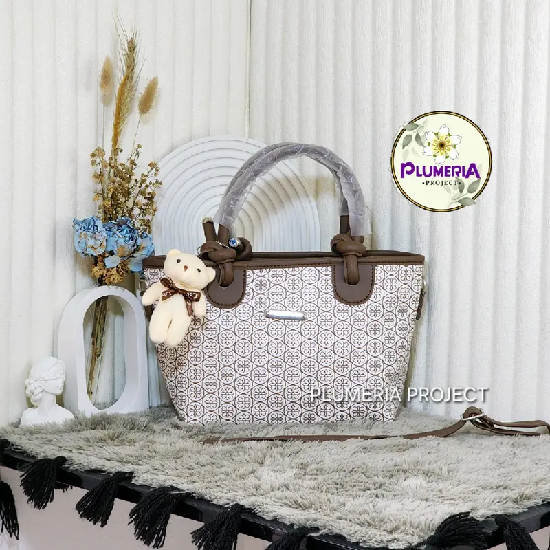 PLUMERIA PROJECT - Daisy Pattern Mini Totebag / Tas Wanita / Slingbag Wanita / Tas Selempang / Shoulder Bag / Tote Bag / Handbag 1