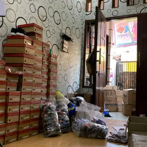 KODE SEPATU SEKOLAH  F1-F100 CEWEK DAN COWOK