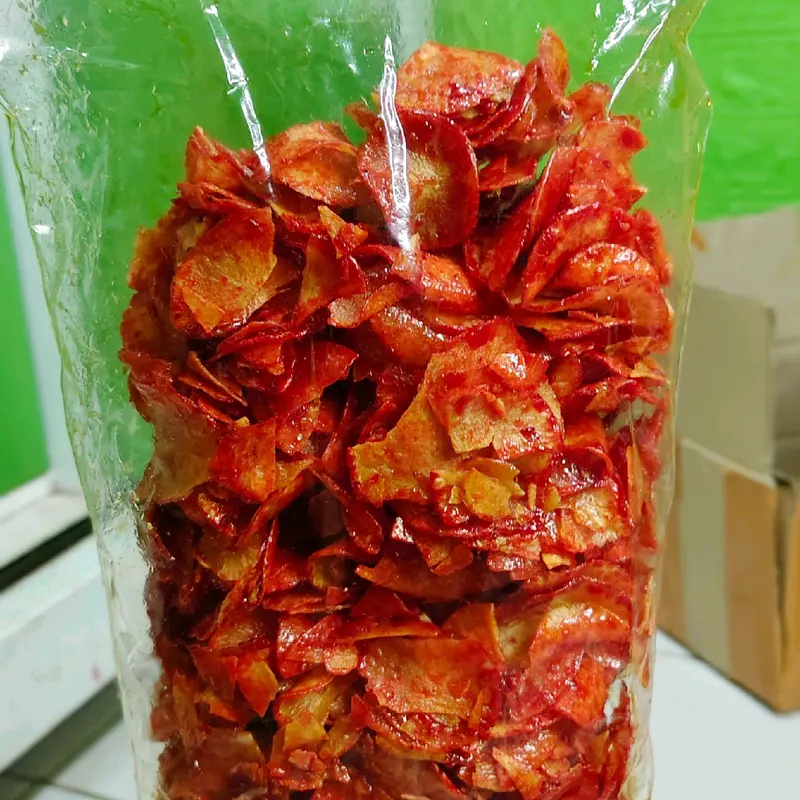 2 varian kripik singkong pedas gurih  Keripik Snack original 1