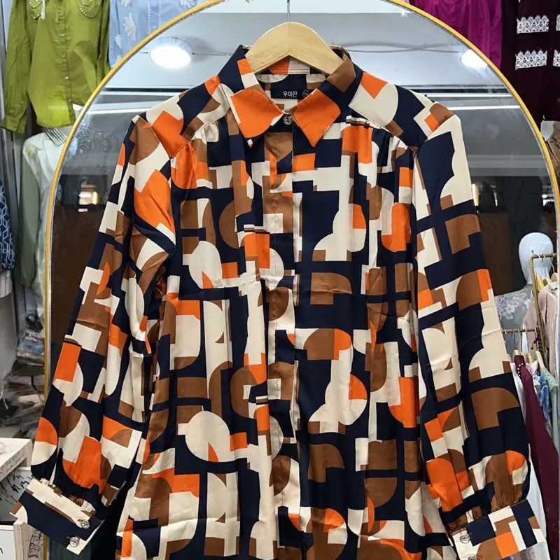Kemeja Baby silk motif abtrak monogram premium quality