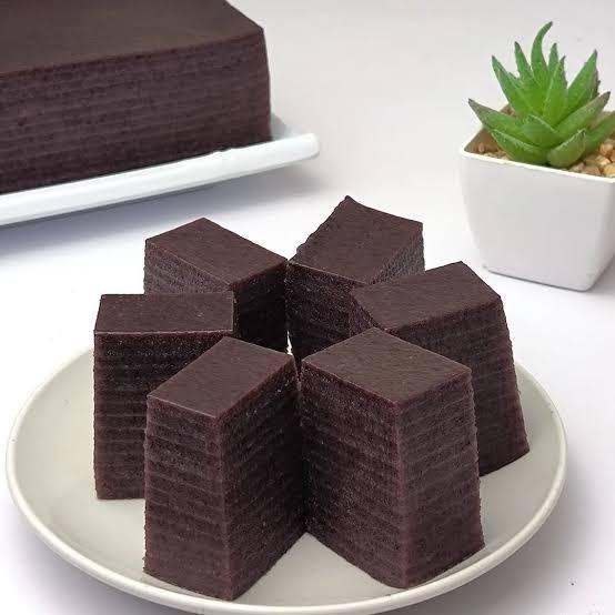 lapis legis ketan hitam spesial basah UK.16CM X 16CM ADIKA CAKE 100% HALLAL lapis legis ketan hitam spesial basah UK.16CM X 16CM ADIKA CAKE 100% HALLAL