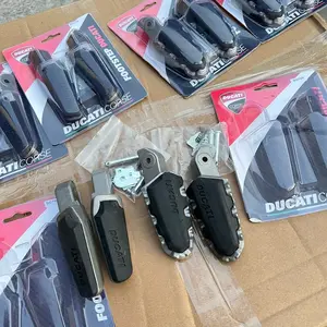 PIJAKAN DUCATI KARET PIJAKAN POSTEP DUCATI GRADE A MIRIP ORI