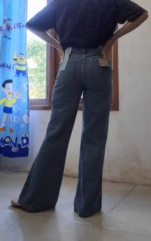 Product Review of JINISO HOTTY GANG - 329 Cutbray Highwaist Celana Jeans Wanita Warna Ocean Blue from J**️ 0