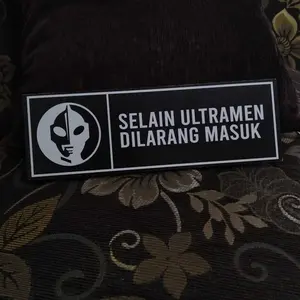 Hiasan Tempel Kata-Kata (WCSM) Dekorasi Tembok atau Pintu Ukuran 10x30cm MDF