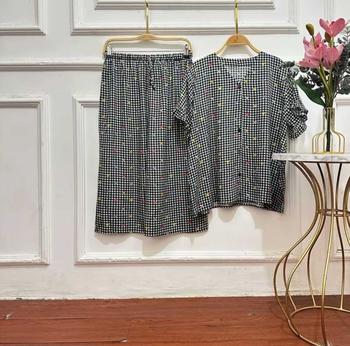 Product Review of [DasterHitsMalang] One Set Aira Celana Kulot Panjang 7/8 /One Set Kancing Depan/One Set Lengan Rempel/Setelan Wanita Baju Karet Katun Kerah Rayon Motif Atasan Busui Pendek Kotak from R**a h**9 1