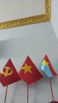 Product Review of Cờ Vẫy Lá Cờ Việt Nam Cờ Đảng Cầm Tay Cán Gỗ Cán Nhựa Cờ Khai Giảng Cổ Vũ Lễ Hội Sự Kiện from Z**🥖 0