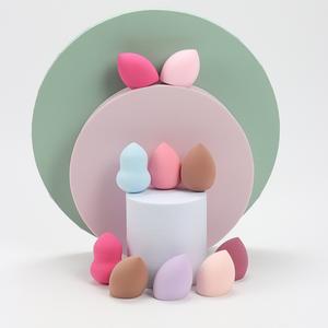 Esponjas de Belleza Medianas, Colores y Formas Aleatorios, Esponja de Belleza para Mezclar Base, Líquida, Crema y Polvo Impecable, Esponja de Maquillaje Multicolor, Bálsamo Cosmético para Base Húmedo y Seco Libre de Látex para Todos los Tipos de Piel