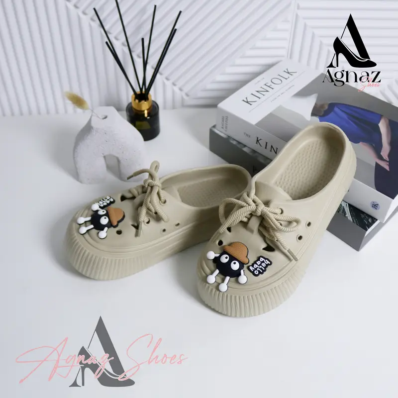 [ CANDY 24271 ] Sepatu Sandal Wanita Sendal Shoes Tinggi EVA Rubber Karet Kekinian Antislip Empuk Ringan Premium Elegan Modis Nyaman Dipakai Outdoor dan Indoor Tahan Air Anti Licin Desain Modern Cocok untuk Segala Aktivitas Harian Fashionable dan Stylish 4