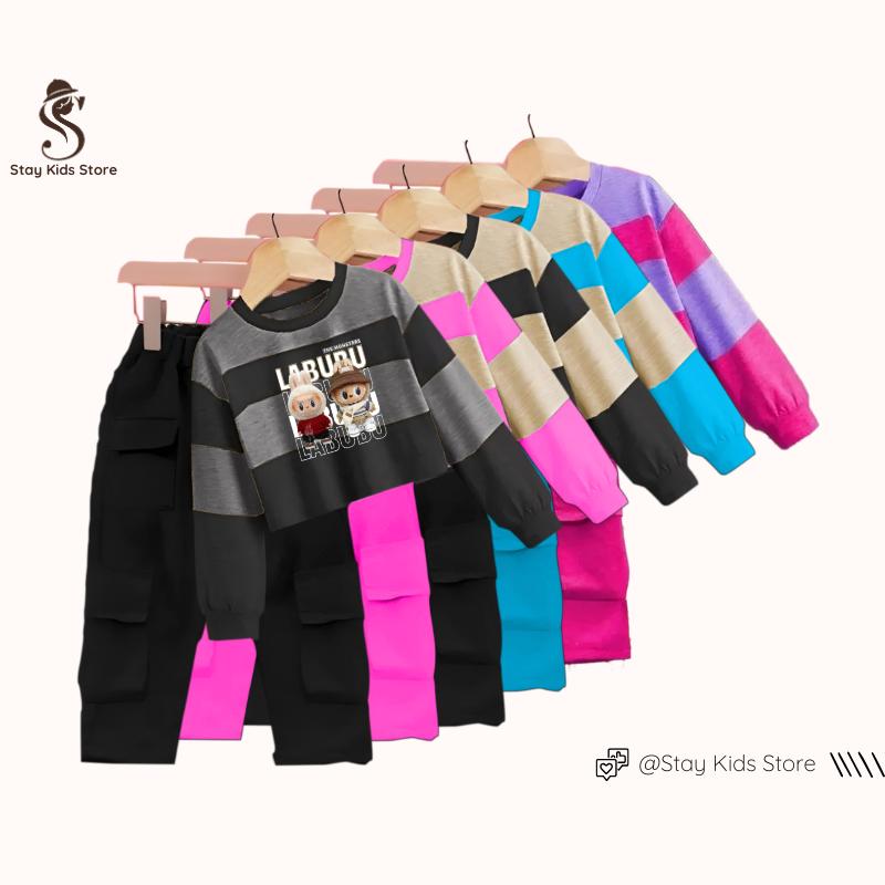 Baju Labubu Anak Perempuan 3-12 Tahun Viral 2025, Kaos oblong salur Bahan BabyTerry, Nyaman dan Gaya untuk Aktivitas Sehari-hari | Stelan baju anak viral | Pakaian anak lucu motif bergaris kekinian | Fashion anak trendy | Otfit labubu celana cargo modis 0