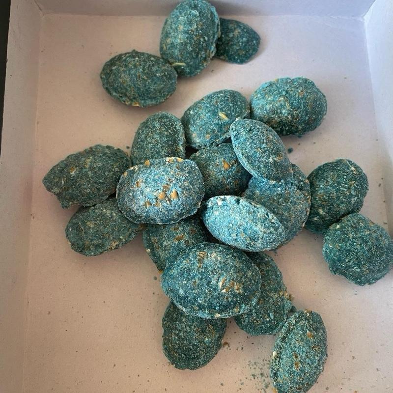 Gói kẹo chuột STORM (20 viên) ngũ cốc dạng kẹo thức ăn cho chuột.