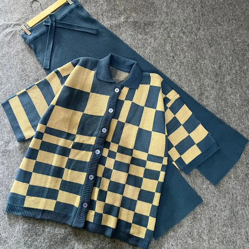 one set setelan Fuji outher polo cardi oversize dan kulot rajut premium Lengan pendek 1