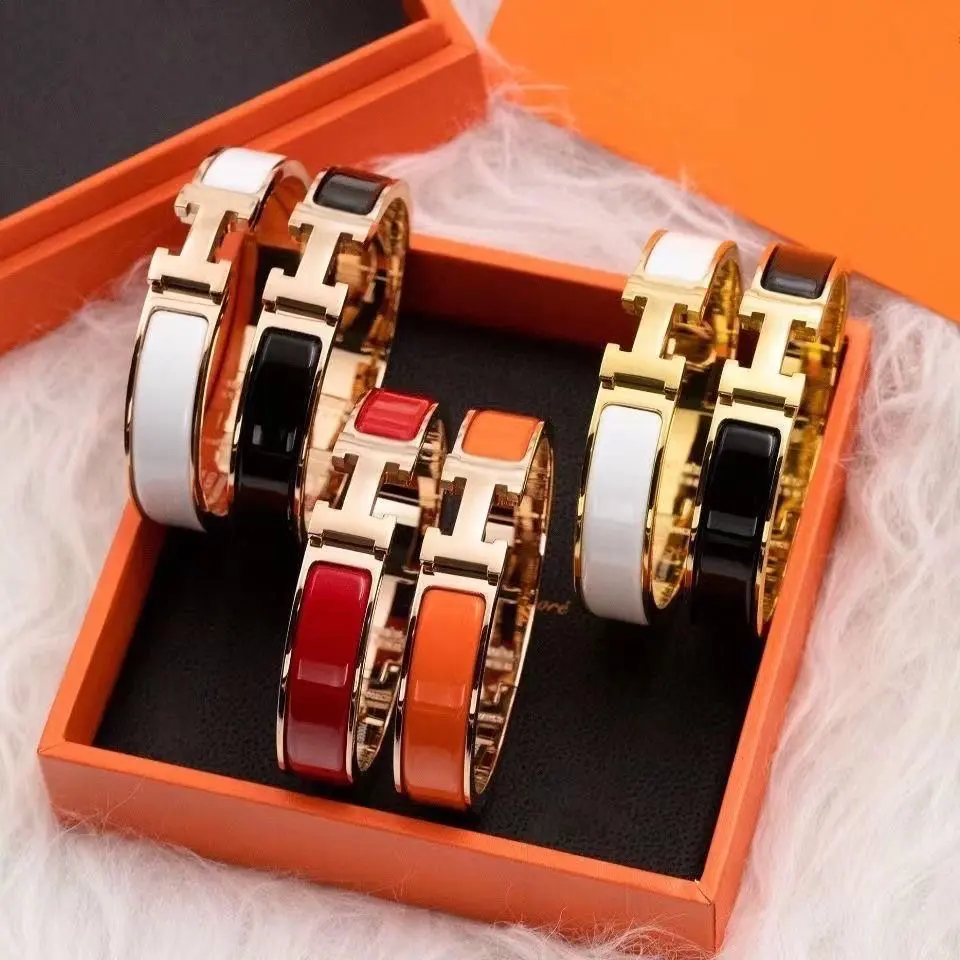 Vòng tay kim loại titan cao cấp cho bé trai và bé gái, vòng tay chống thấm nước và không phai màu, vòng tay inox tinh tế, quà tặng trang sức sang trọng, quà tặng cặp đôi, chất liệu không gây dị ứng chữ H