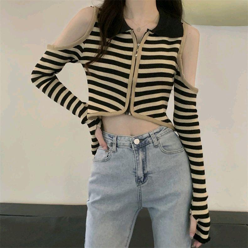 áo len croptop cổ đức dáng ngắn tay áo dài xỏ ngón