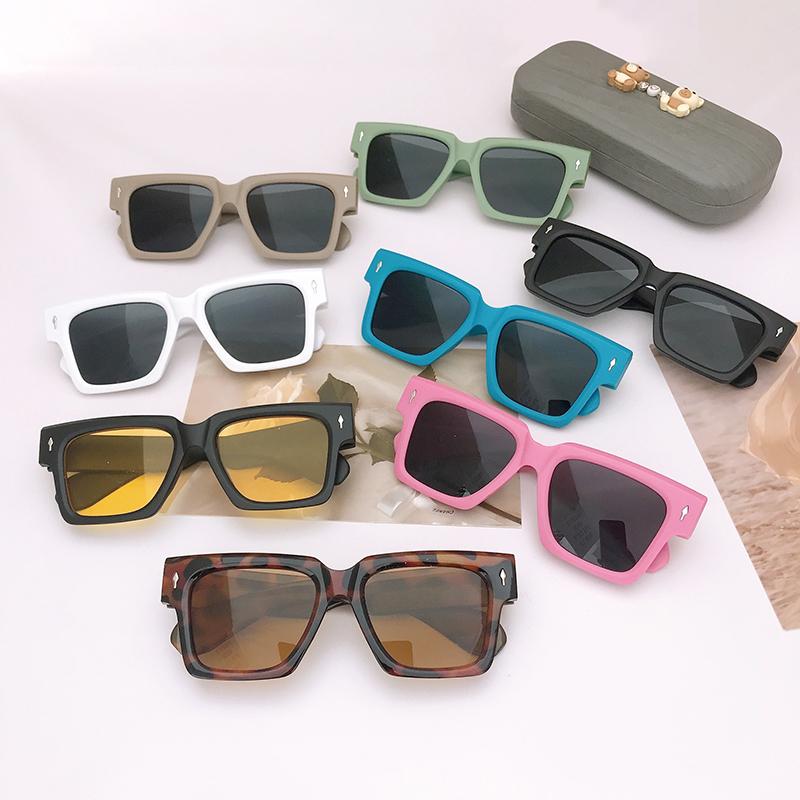 Kính Râm Trẻ Em Gọng Vuông Thời Trang Kính Râm Da Báo Dành Cho Bé Trai Và Bé Gái Thích Hợp Cho Du Lịch Ngoài Trời Kính Mắt Chống Tia UV Lý Tưởng Làm Đạo Cụ Chụp Ảnh Cho Bé Kính Mắt Trẻ Em