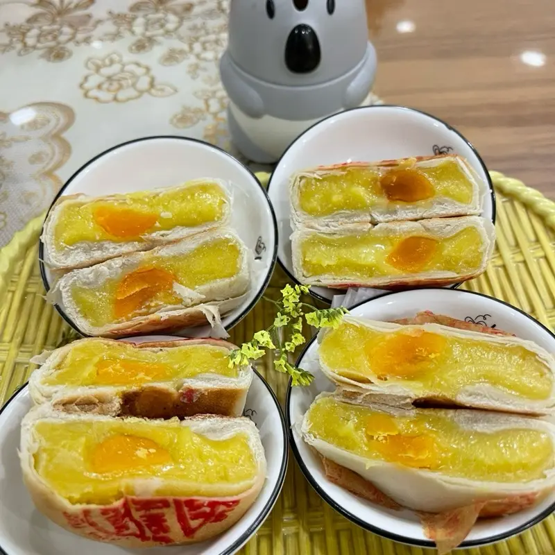 một cây trải nghiệm bánh pía xưa (size 350gr/cây) 3