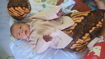 Product Review of COD!!! Setelan Beskap Anak + Celana Batik / Jarik Instan Coklat + Blangkon Solo (Ukuran Bayi 0 Tahun Sampai SD) #PAKAIAN ADAT JAWA# #TEDAK SITEN# #BISA BAYAR DI TEMPAT# from s**a 1