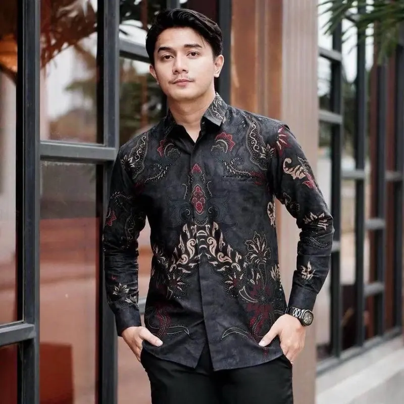 Kemeja Batik Pria Lengan Pendek - Bahan Katun Cowok Distro Dewasa Surfing Atasan Casual Panjang Motif Hitam - Kerja Kemeja batik Keren Hem Nyaman Baju Santai 2