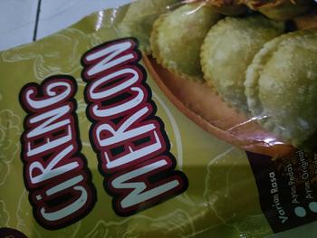 Product Review of 1 Pack Cireng Mercon Umafood Isi Ayam Suwir Pedas / Jando Pedas / Usus Pedas / Ati Pedas / Keju from s**n 1