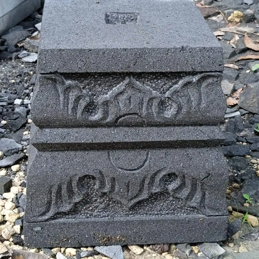 umpak joglo/limasan polos/motif