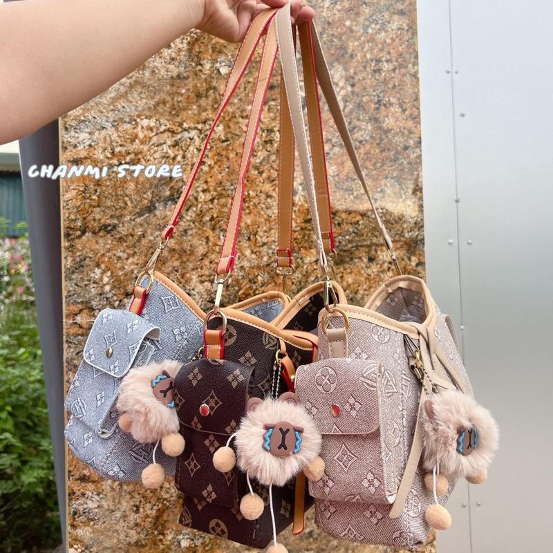 Deal mở bán Túi xách nữ đeo vai đeo chéo chất da mềm màu xinh tặng charm gấu và 2 dây đeo V206