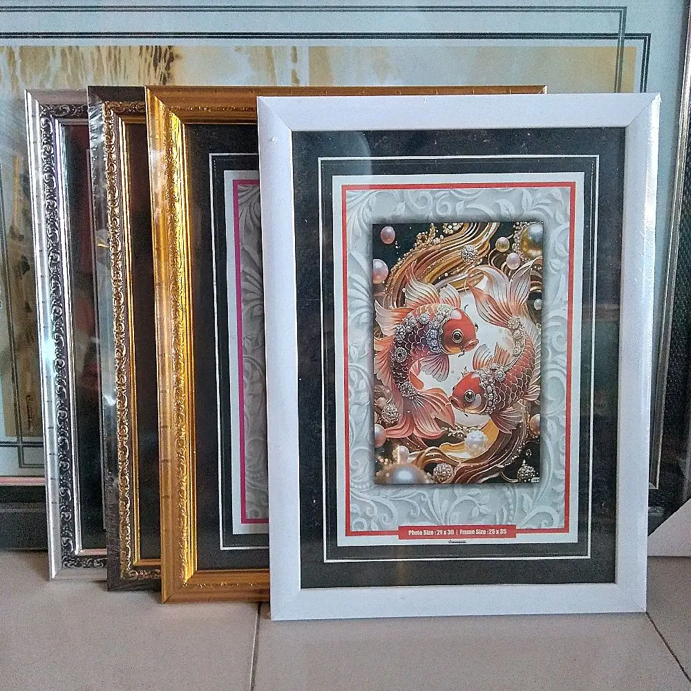 Pigora Kaca 10RS (25×35) | Pigura Bingkai foto 20×30