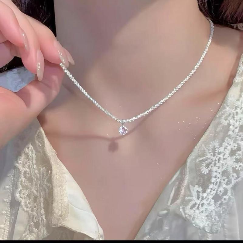 Dây chuyền thiết kế dây XOẮN kết hợp mặt VƯƠNG MIỆN basic cho nữ giới