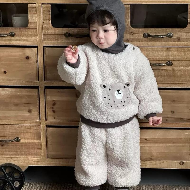  Bộ lông cừu lót lông hoạ tiết gấu mềm mịn dày ấm cho bé 