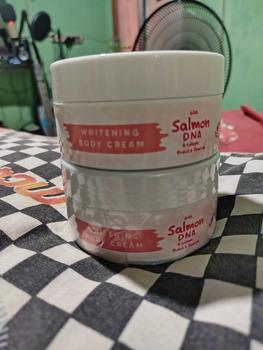 Product Review of [Kemasan Baru] MEANTEA BEAUTY by Katya Skin Body Cream Whitening With Salmon DNA dan Collagen from o**v 0