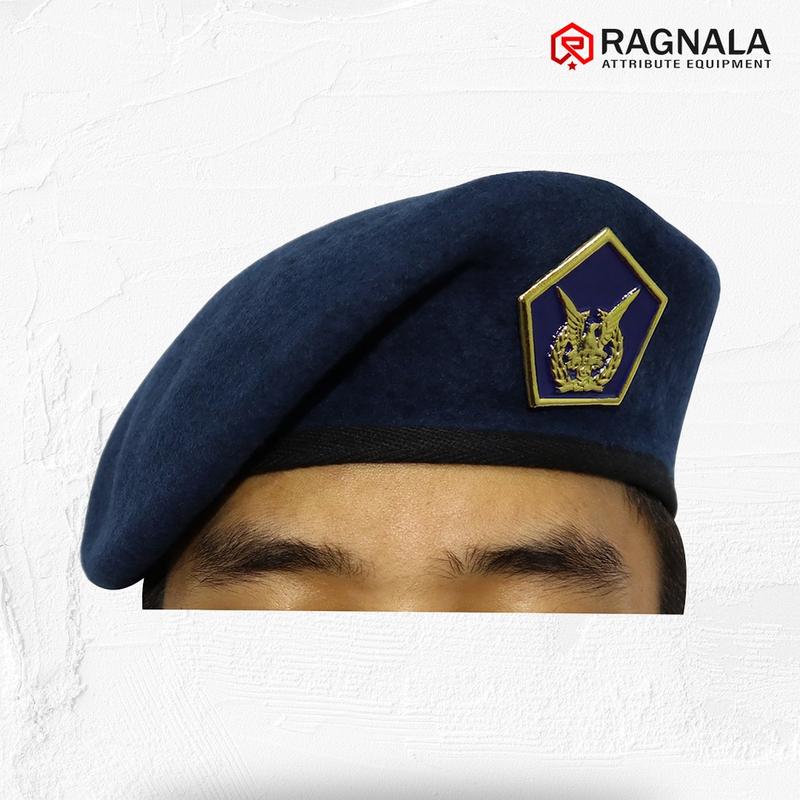 Baret Camel TNI AU dengan Emblem Satu Set 1