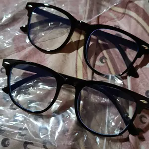 BELI 1 GRATIS 1 - Kacamata Anti Radiasi Wanita Korea Fashion Retro Bentuk Kotak Eyeglasses