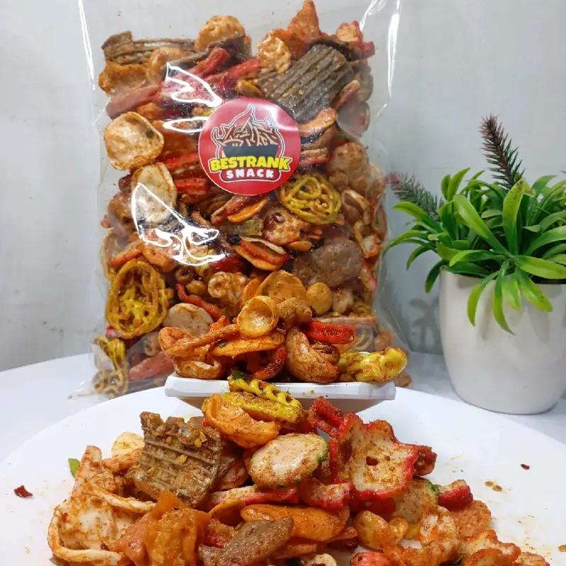 Kerupuk Seblak Campur Pedas 500 Gram - Snacks Kering Goreng - Food, Cemilan, Krupuk, Keripik 2